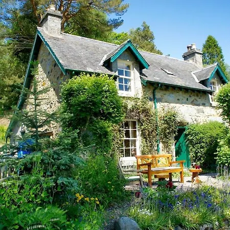 Granite Cottage Bridge of Cally Exterior photo